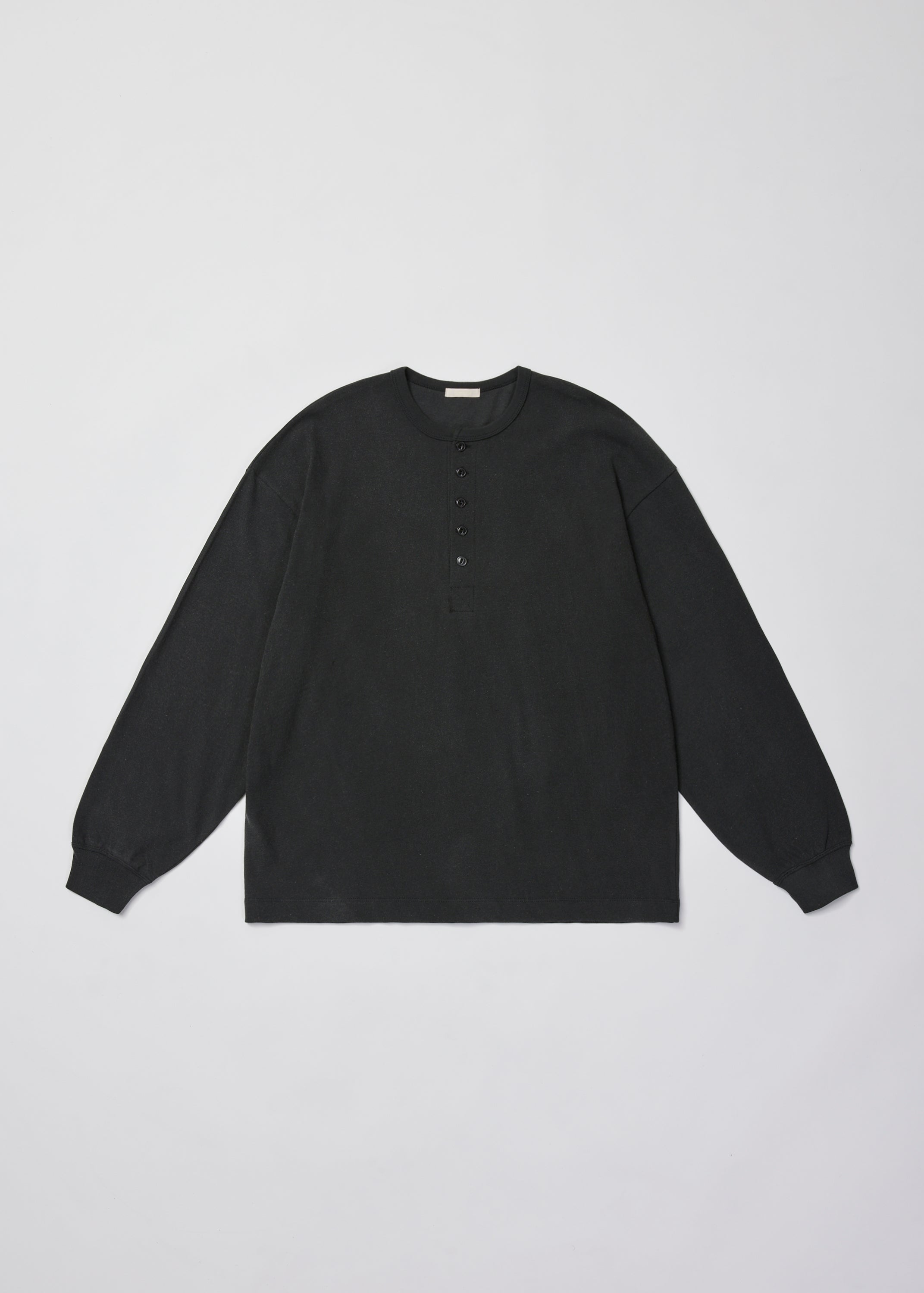 ULTERIOR FADED TWIST TENJIKU HENLEY-NECK TOP BLACK