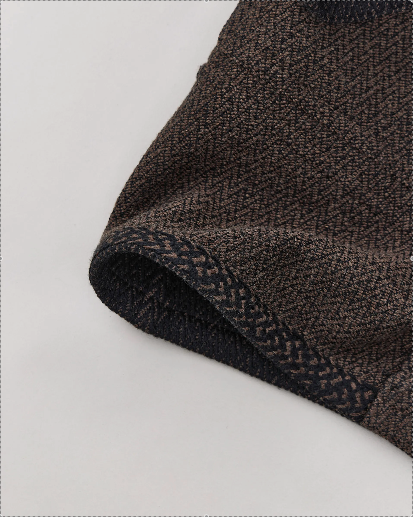 NICENESS H.PIERRE BLACK X BROWN