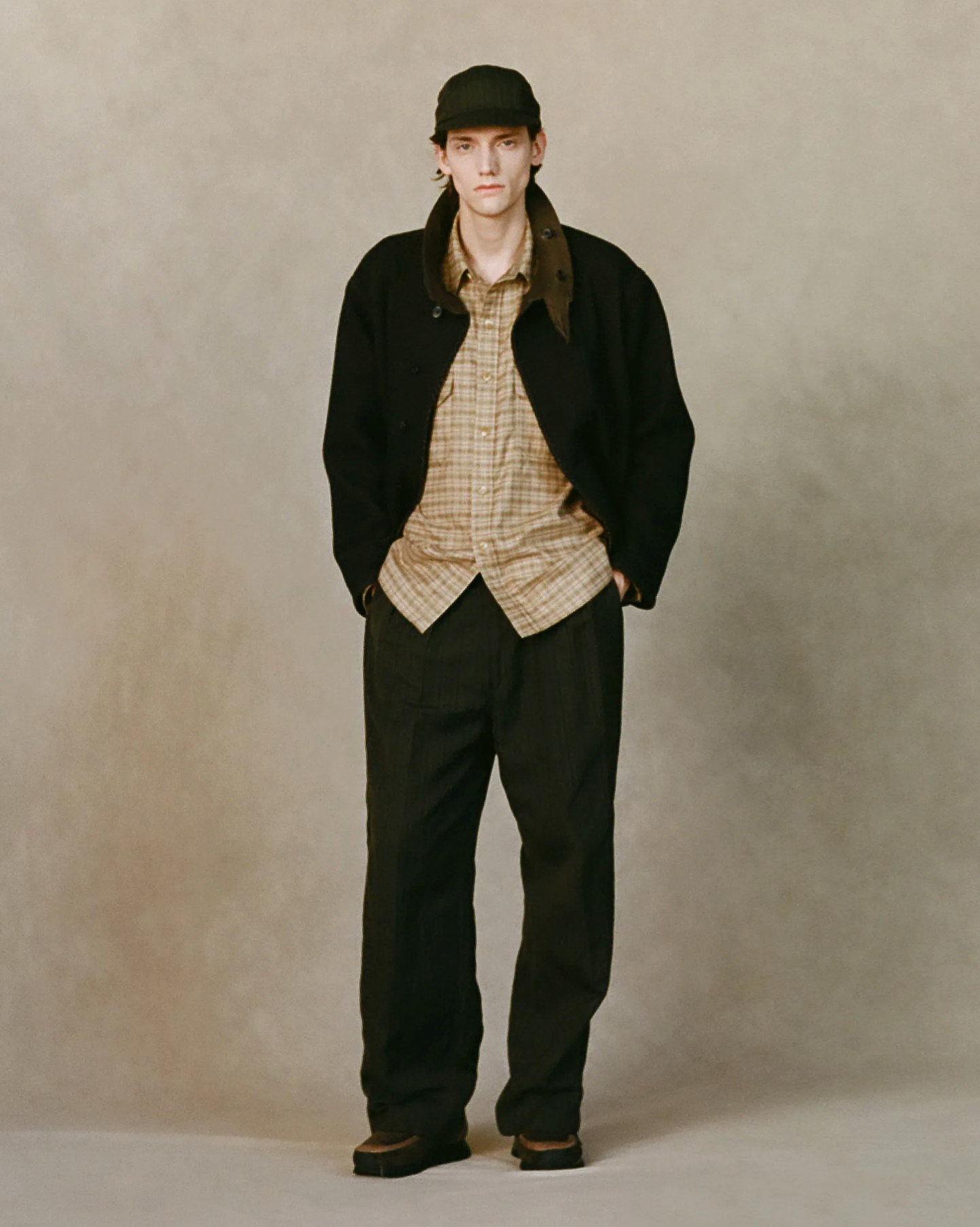 NICENESS H.TWEEDY BLACK × BROWN