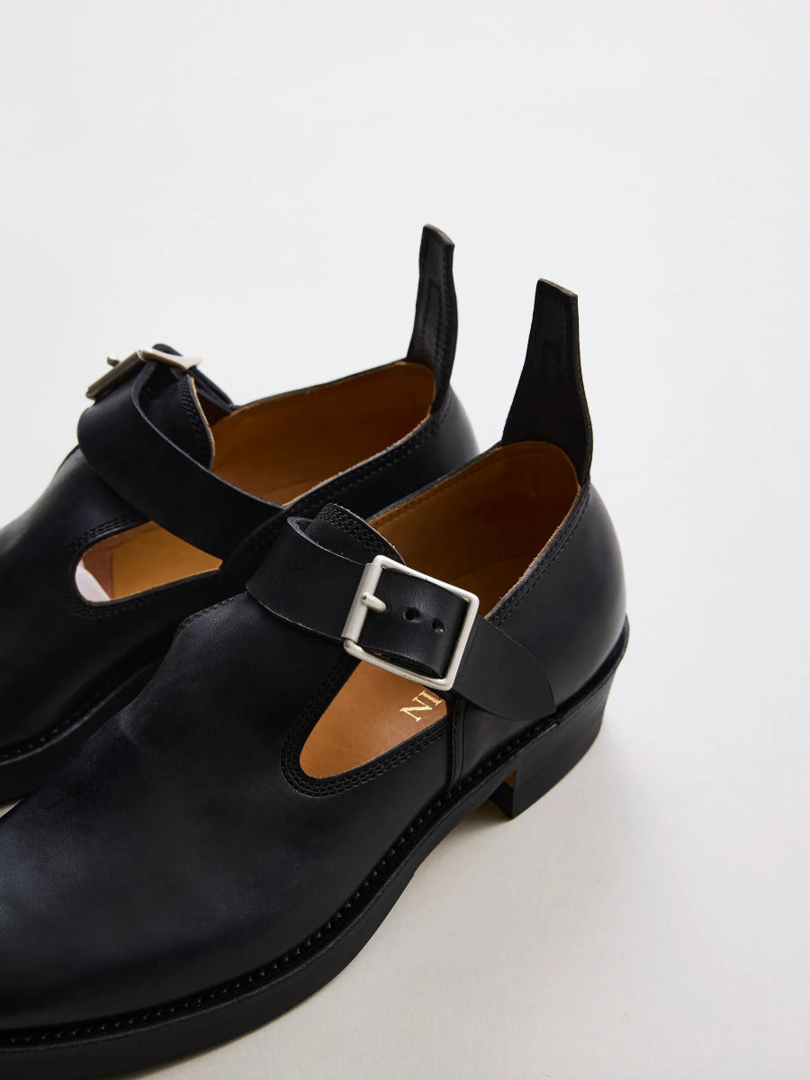 NICENESS NEWELL BLACK