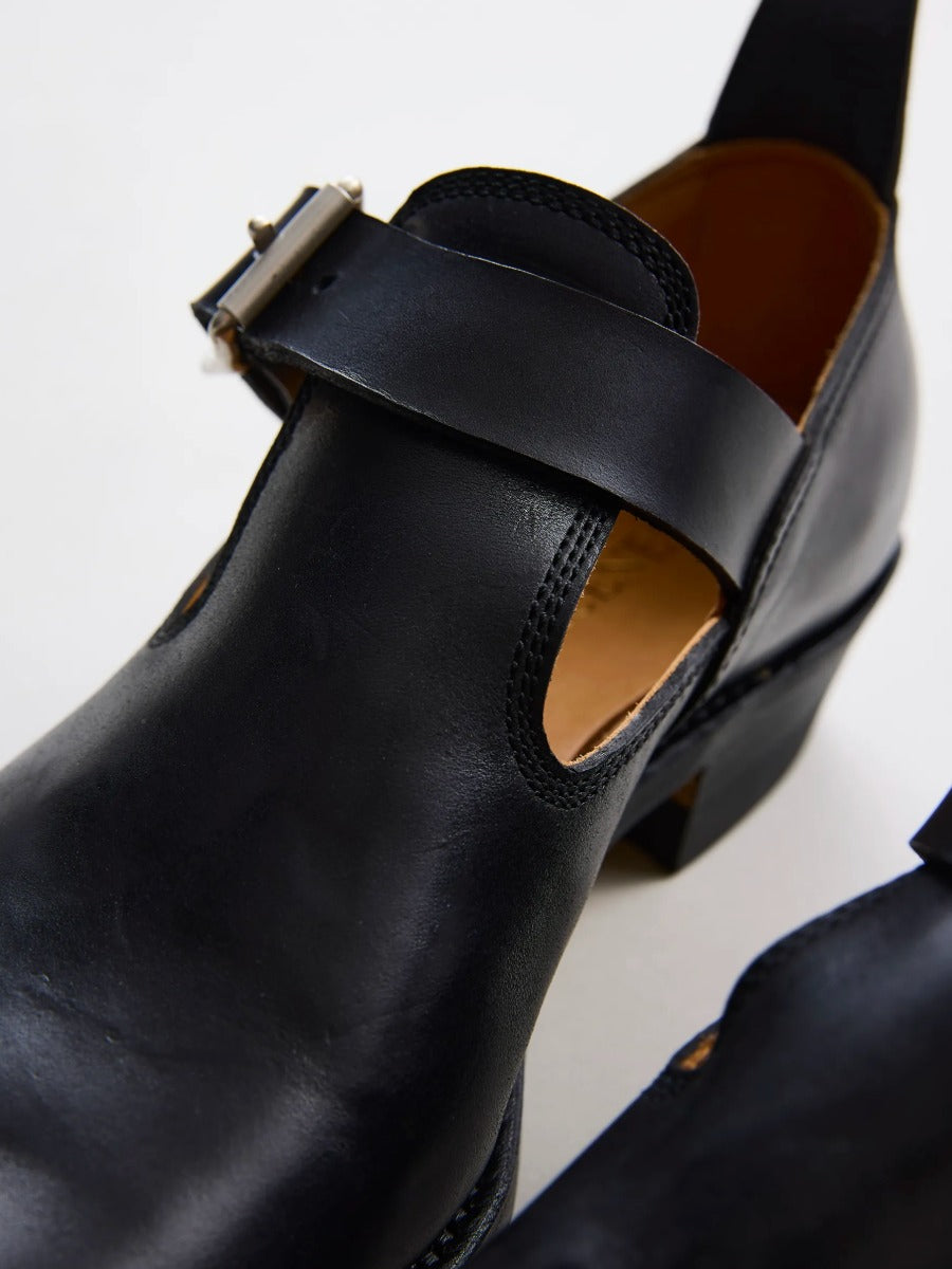 NICENESS NEWELL BLACK