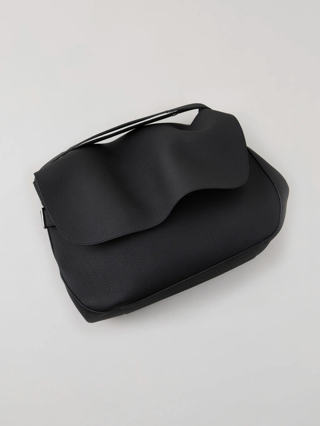 NICENESS HEFNER BLACK