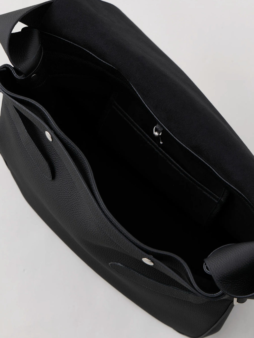 NICENESS HEFNER BLACK