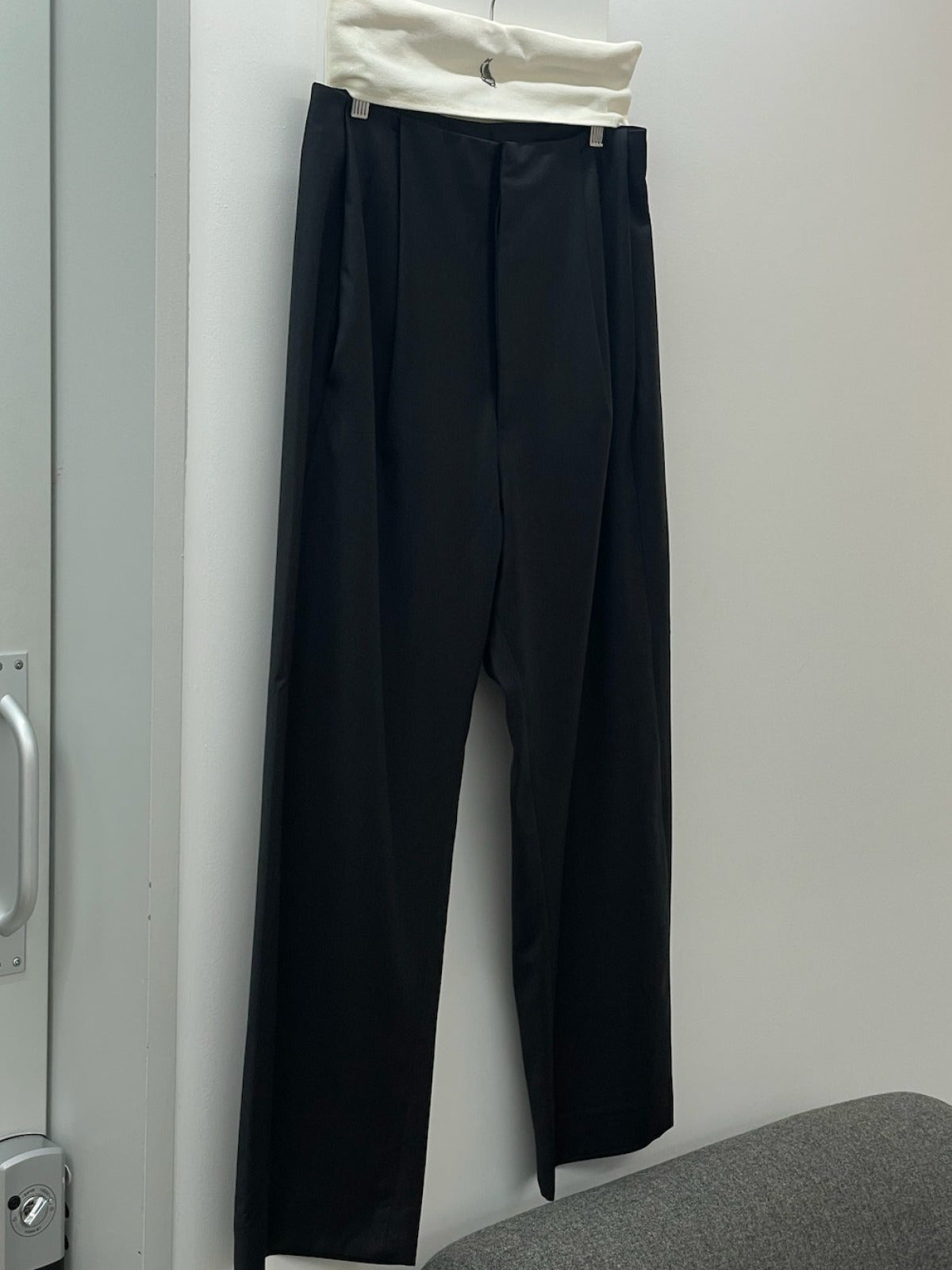 GABRIELA COLL GARMENTS NO.343 FINE WOOL PLEATED TROUSERS BLACK
