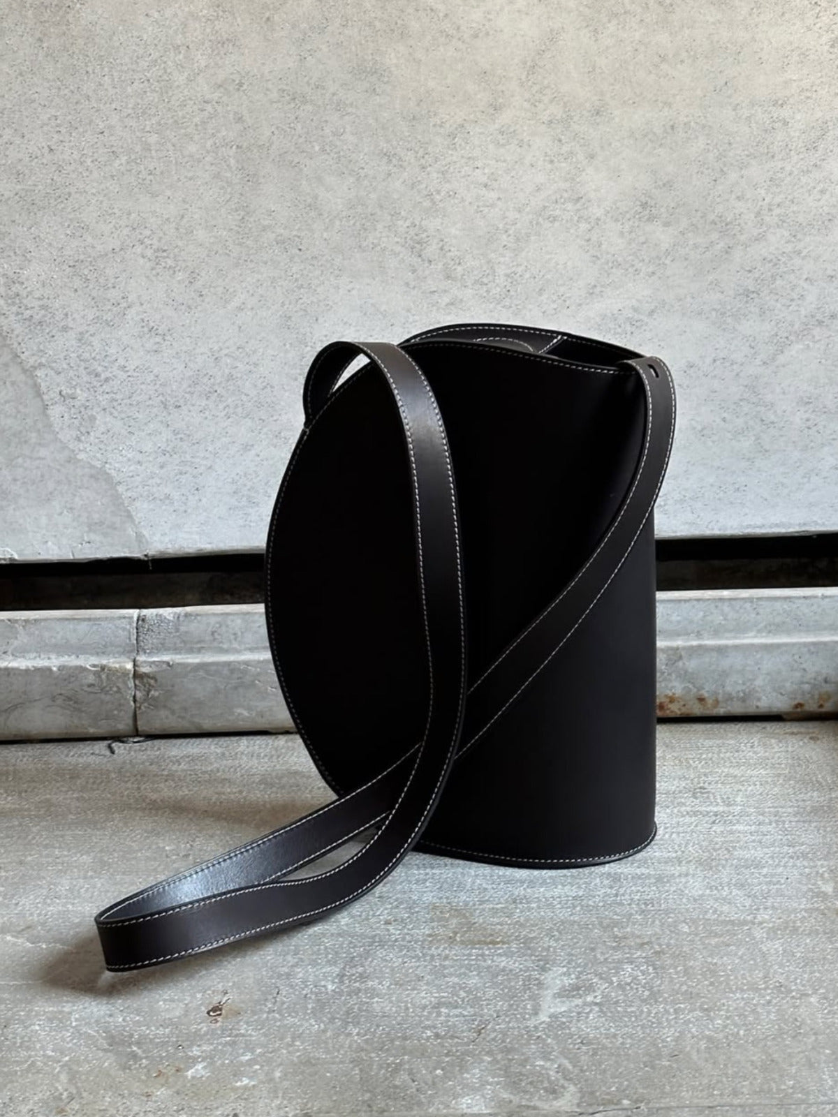 DECHAMPS BOW BAG BLACK
