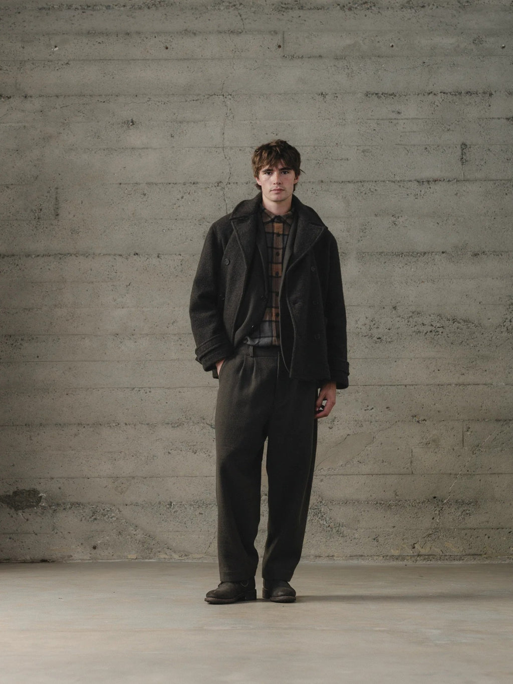 EVAN KINORI PEACOAT BRUSHED WOOL COATING DARK BROWN