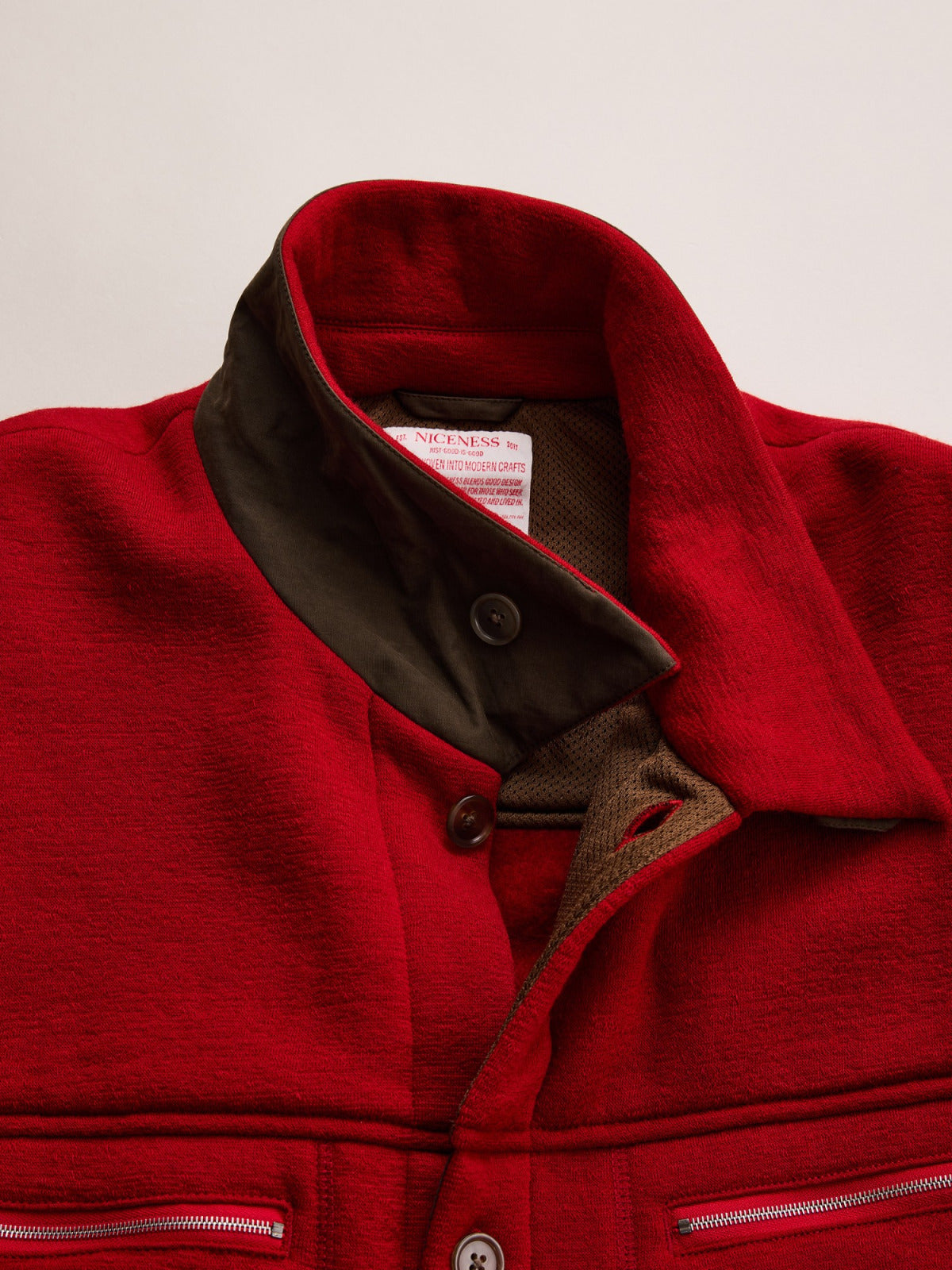 NICENESS BORLAND RED