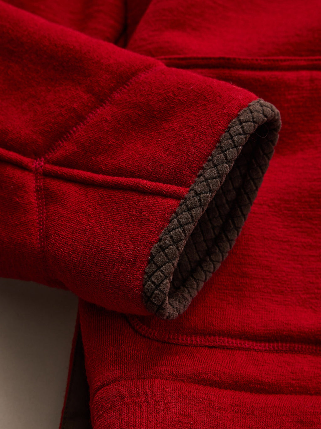 NICENESS BORLAND RED