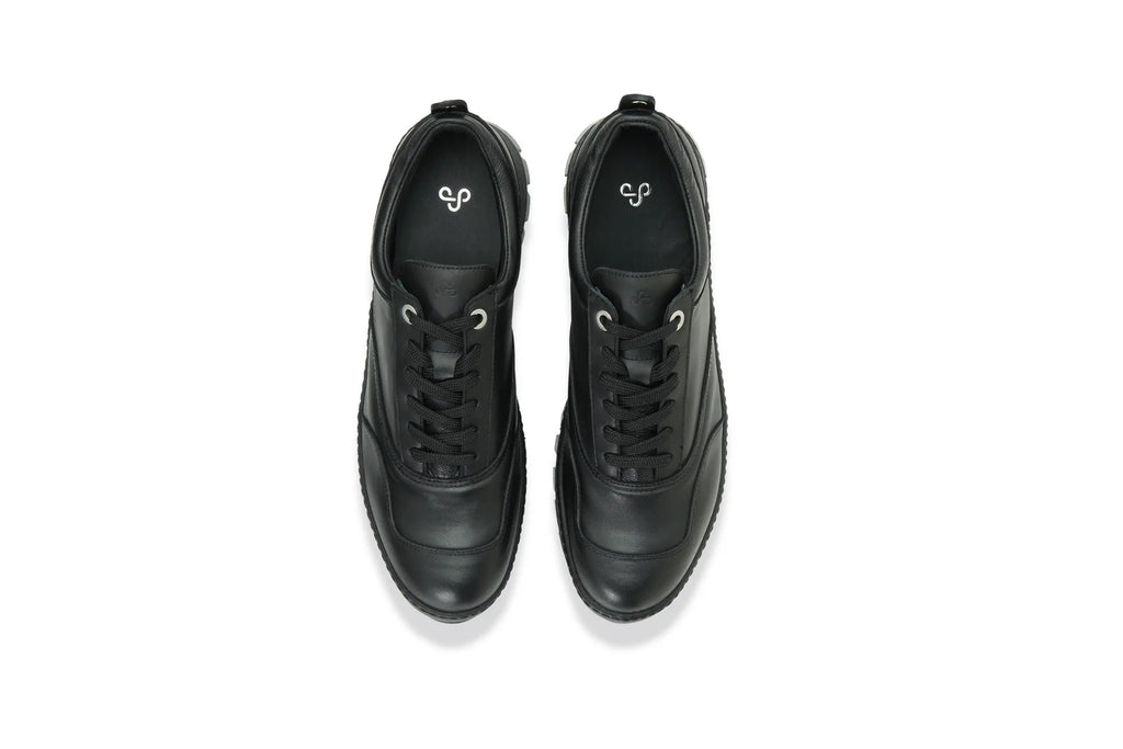 OAO FOOTWEAR AUTH TREK BLACK