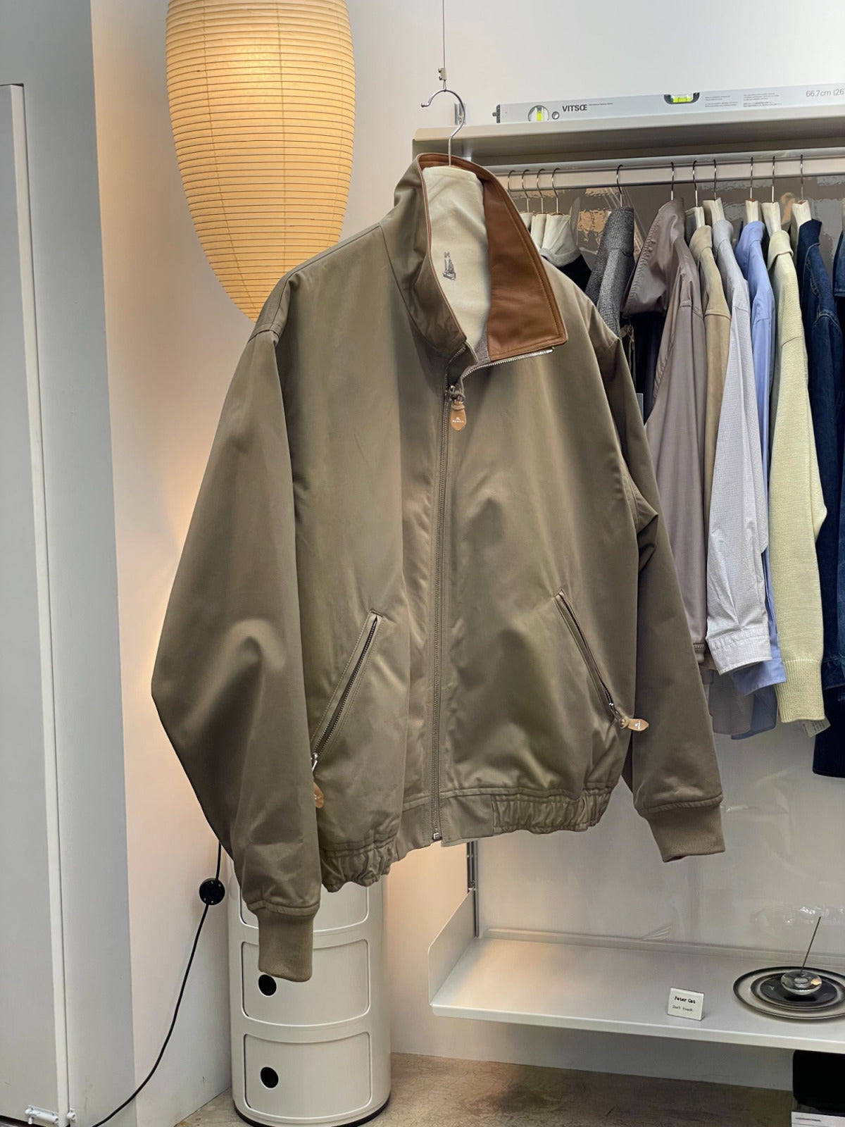 HERILL COTTONGABARDINE WEEKEND JACKET BEIGE