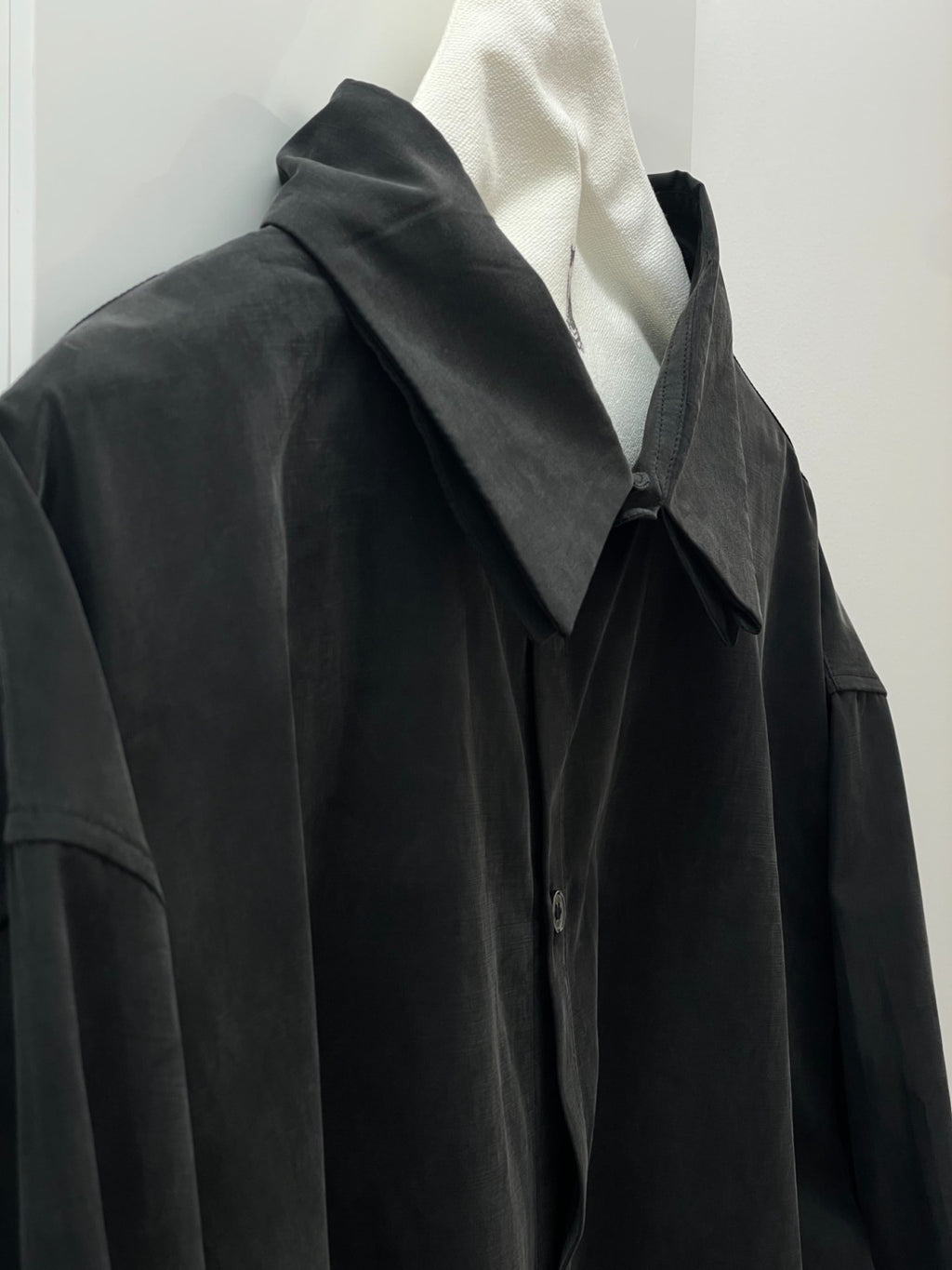 LEA BOBERG SC SHIRT JAPANESE BRUSHED CUPRO BLEND BLACK