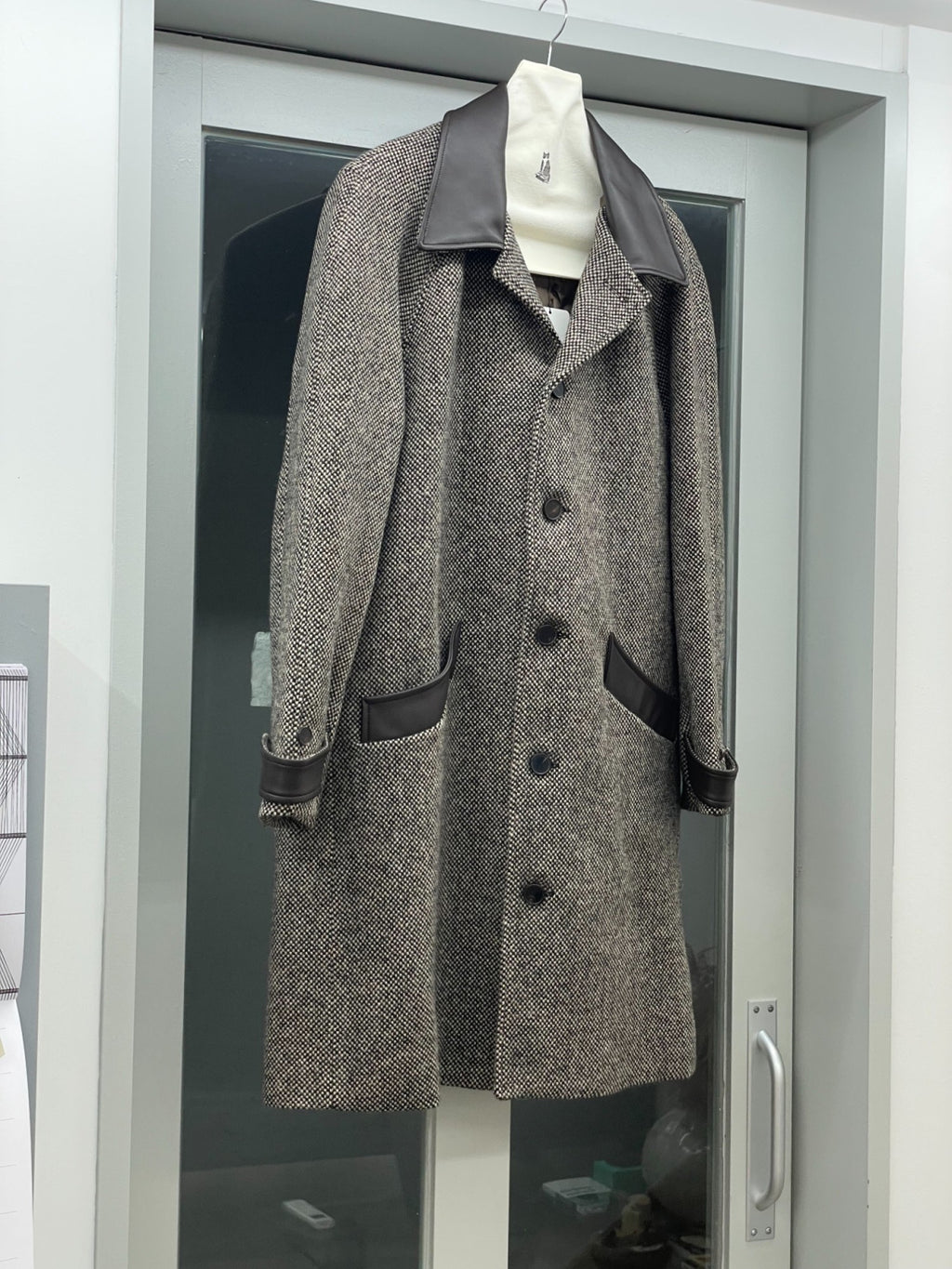 DECHAMPS HUNTER COAT ITALIAN TWEED GRAY