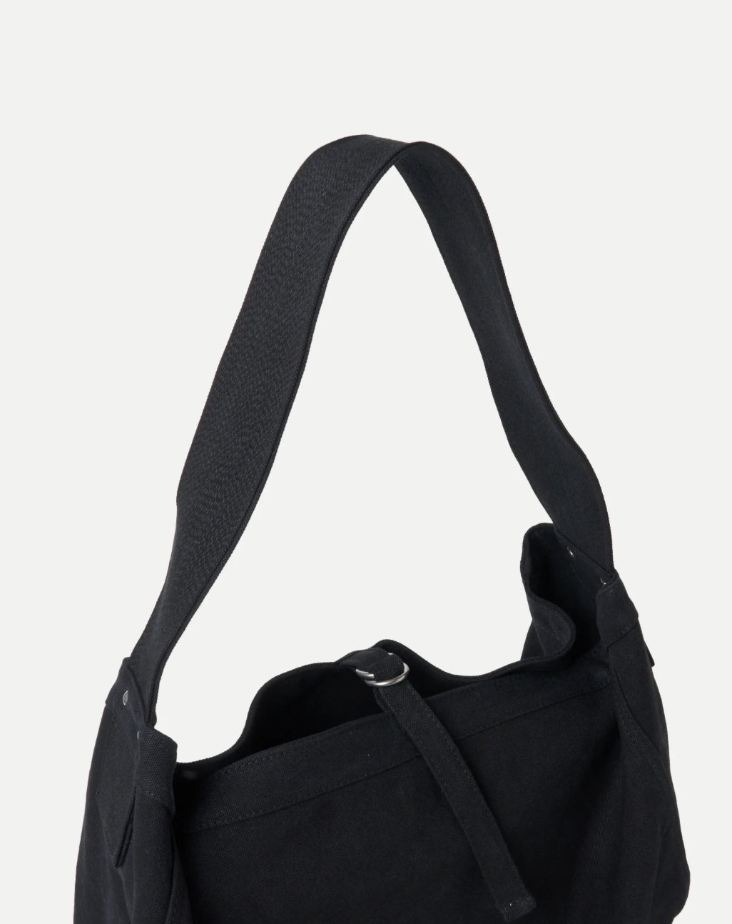 TAIGA TAKAHASHI NEWSBOY BAG BLACK