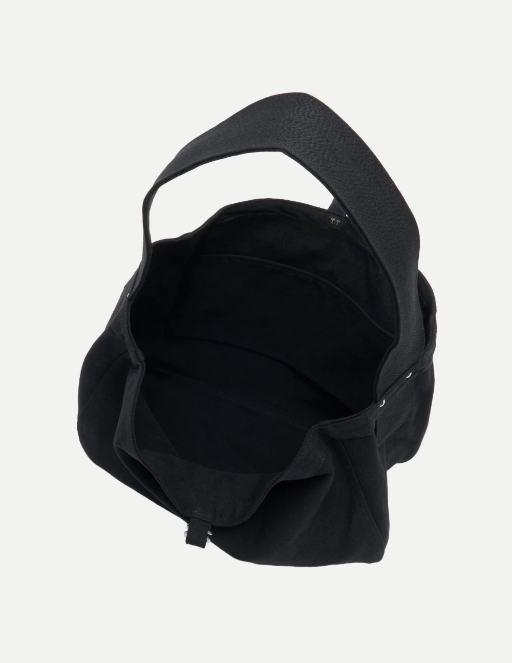 TAIGA TAKAHASHI NEWSBOY BAG BLACK