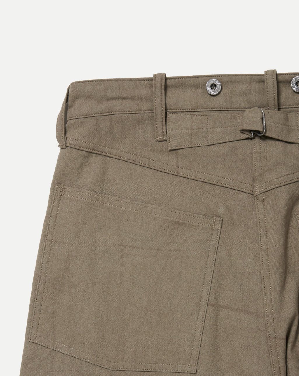 TAIGA TAKAHASHI BUCKLE-BACKED TROUSERS BEIGE